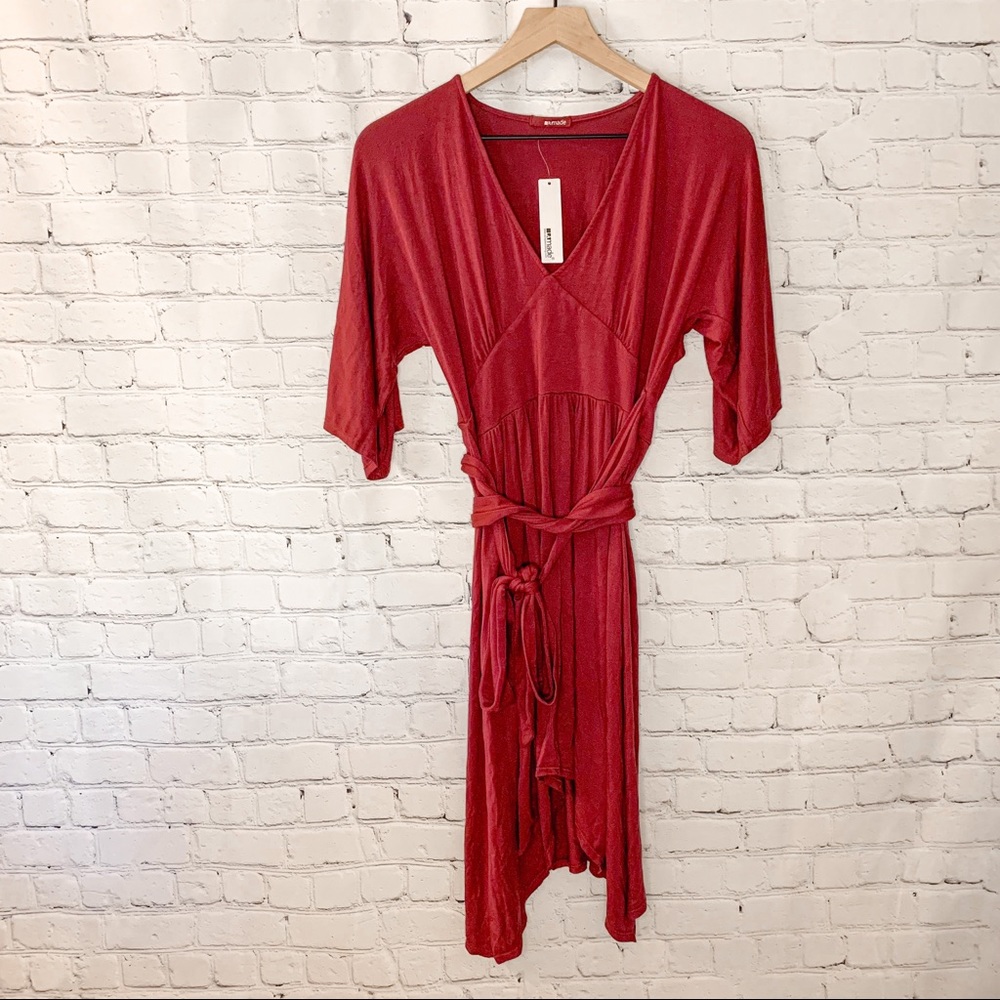 Revolve LAmade V-Neck Short Sleeve Tie Waist Dress Red Size Small NWT